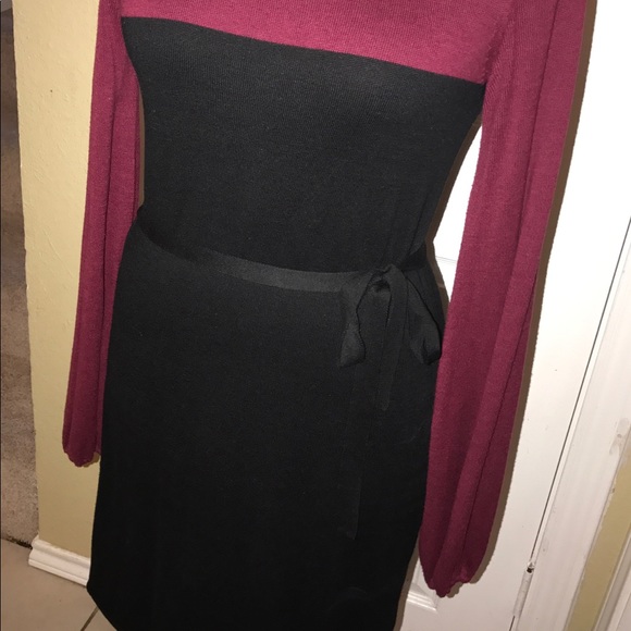 A classy sweater dress - Picture 2 of 5